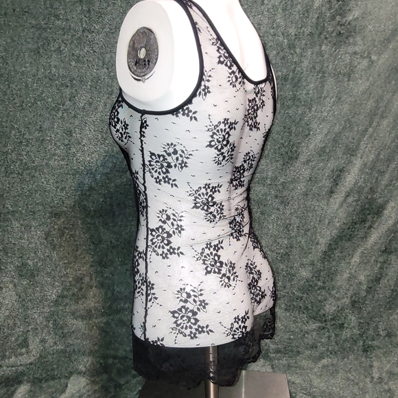 Fredricks of Hollywood Lace Floral Design See-through Tank Top Size Small. - Picture 6 of 12